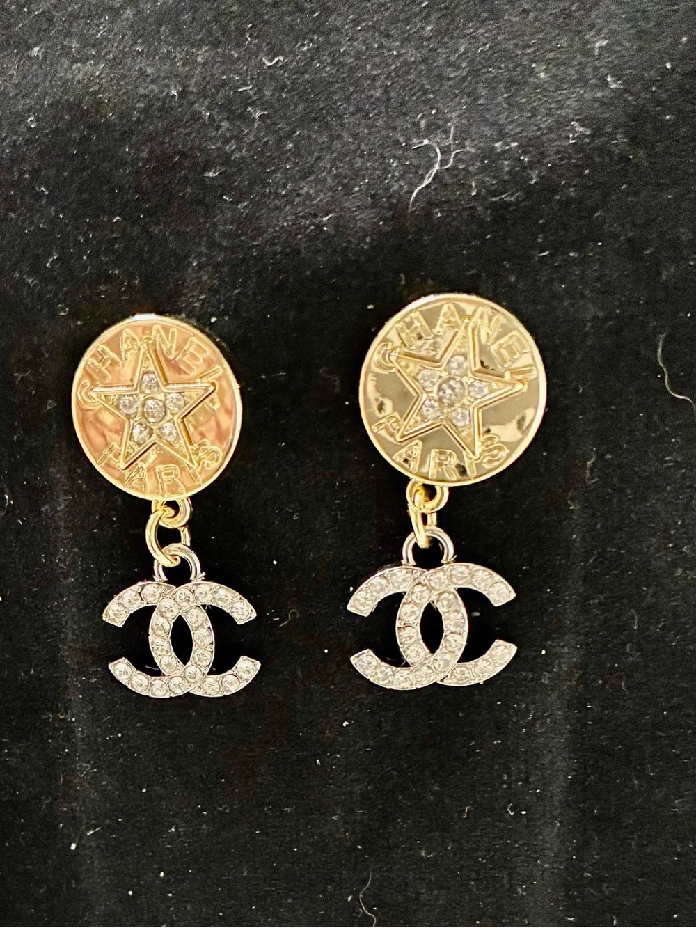 ChaneI. Star ⭐️ Dangle Logo Gold - Tone Earrings For pierced Ears